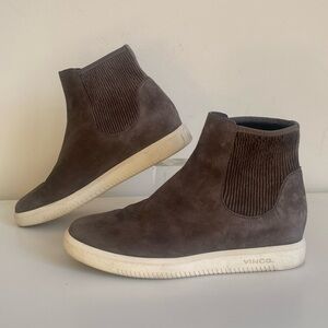 VINCE High Top Suede Sneakers Size 6.5 Dark Gray Classic Minimalist Comfort Y2K